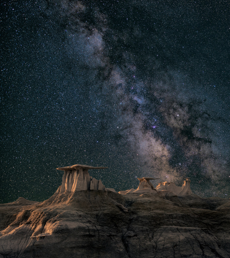 A Brief History of Time: From the Big Bang to Black Holes